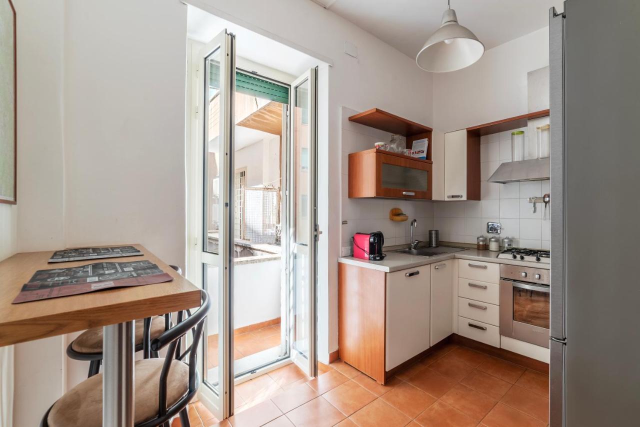 Rione Prati Comfy Apartment